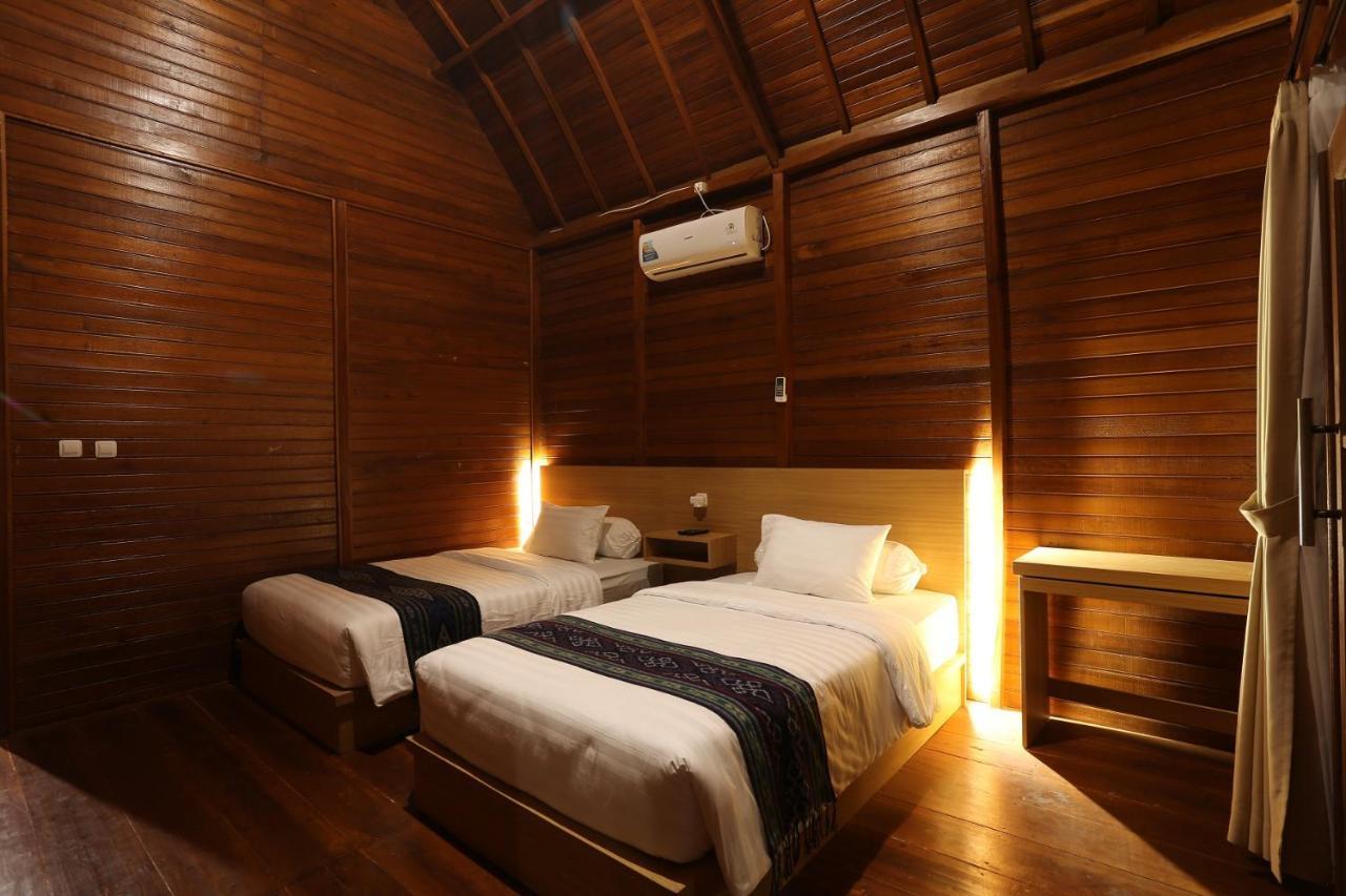 Azana Essence Villa Tabitha Lombok Bumbang Exterior photo